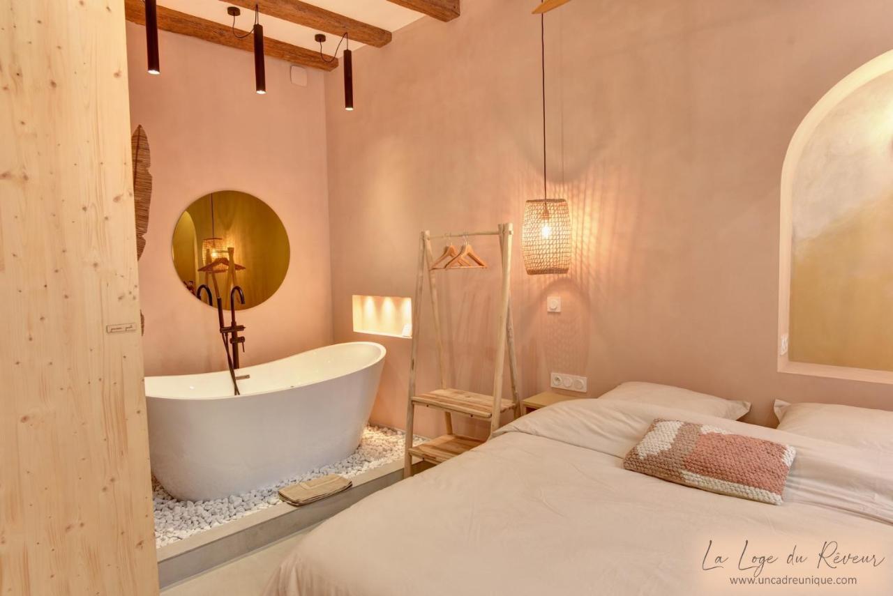 La Loge Du Reveur - Spa - Vieux-Lyon Bagian luar foto